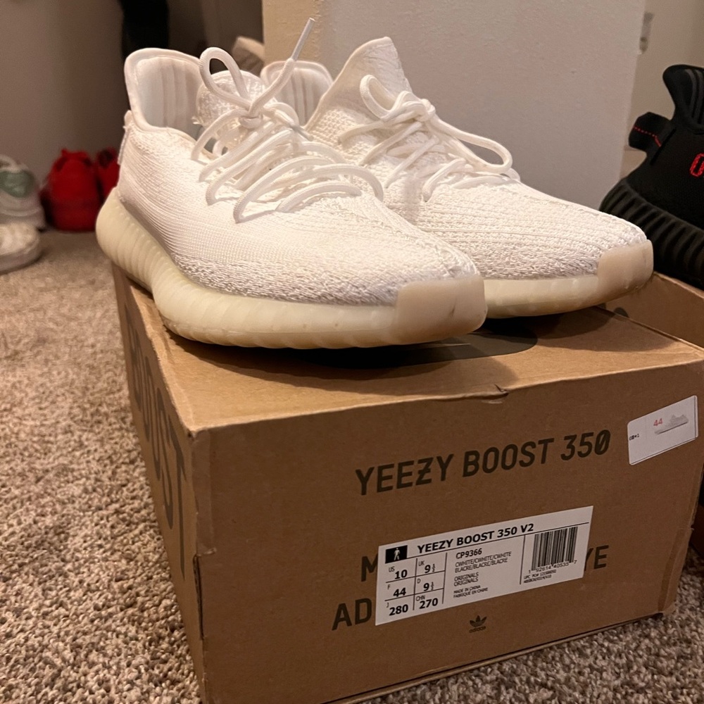 White Unisex Yeezy 350